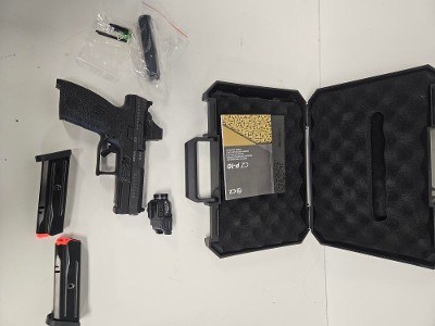 CZ CZ P-10 C 9MM LUGER (9x19 PARA) - Image 6 of 10