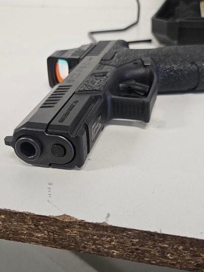 CZ CZ P-10 C 9MM LUGER (9x19 PARA) - Image 10 of 10