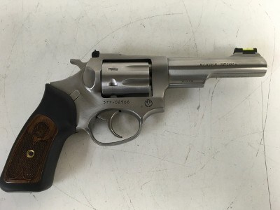 RUGER SP-101 .22 LR - Image 3 of 12