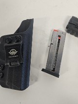 SMITH & WESSON M&P 9 SHIELD EZ 9MM LUGER (9x19 PARA) - Image 12 of 12