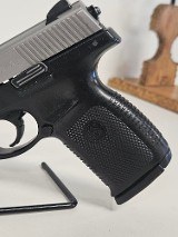 SMITH & WESSON SW 40VE 40 Smith & Wesson - Image 3 of 10
