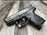 SMITH & WESSON M&P 40 COMPACT 40 Smith & Wesson - Image 1 of 3