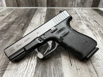 GLOCK 23 GEN 4 40 Smith & Wesson - Image 1 of 3