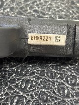 SMITH & WESSON SD40 2.0 40 Smith & Wesson - Image 3 of 7