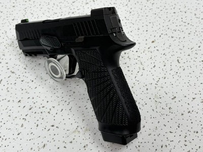 SIG SAUER P320 X-COMPACT 9MM LUGER (9x19 PARA) - Image 3 of 9