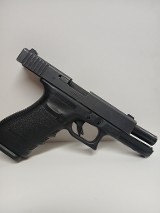 GLOCK 21 .45 ACP - Image 6 of 9