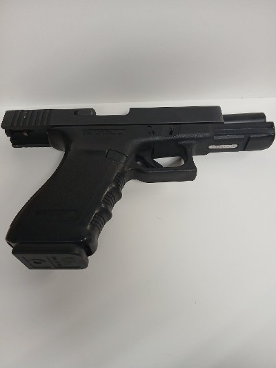 GLOCK 21 .45 ACP - Image 4 of 9