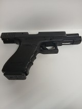 GLOCK 21 .45 ACP - Image 4 of 9
