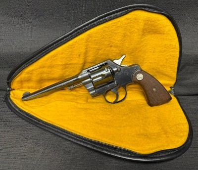 COLT OFFICIAL POLICE .22 LR - Image 1 of 10
