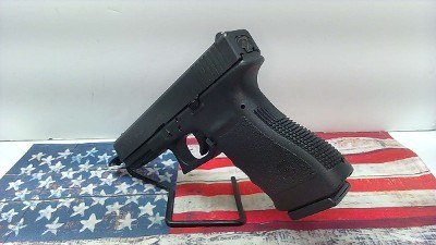 GLOCK 21 45 ACP (45 Auto) - Image 4 of 11