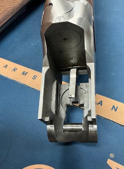 MIROKU Citori White Lightning 12 GA - Image 10 of 25