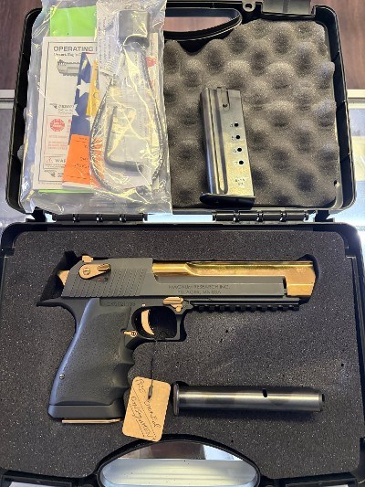 MAGNUM RESEARCH DESERT EAGLE L6 .50 AE - Image 1 of 3