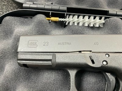 GLOCK 23 AUSTRIA 40 .40 - Image 9 of 11
