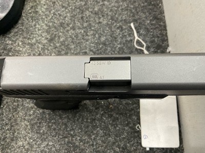 GLOCK 23 AUSTRIA 40 .40 - Image 7 of 11