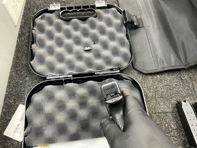 GLOCK 23 GEN 4 .40 - Image 8 of 8