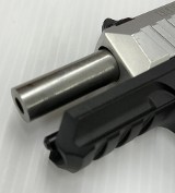 RUGER SR22 .22LR/.22MAG - Image 11 of 14