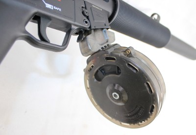 HECKLER & KOCH HECKLER & KOCH HK MP5 22 LR 16" BBL W/ FAUX SUPPRESSOR & DRUM MAG W/ TELESCOPIC STOCK .22 LR - Image 7 of 8
