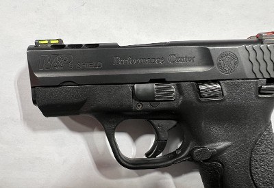 SMITH & WESSON M&P 9 SHIELD Performance Center M&P Shield EZ M2.0 9MM LUGER (9x19 PARA) - Image 2 of 10