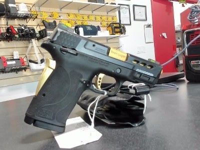 SMITH & WESSON M&P 9 SHIELD EZ PERFORMANCE CENTER 9MM LUGER (9x19 PARA) - Image 2 of 5