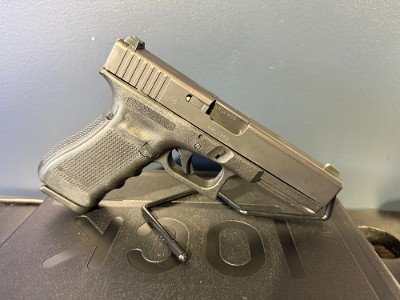 GLOCK G17 GEN 4 9MM LUGER (9X19 PARA) - Image 2 of 5