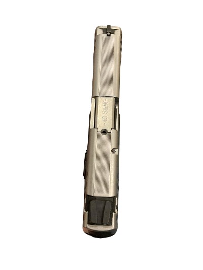 SMITH & WESSON SD40 2.0 .40 S&W - Image 3 of 9