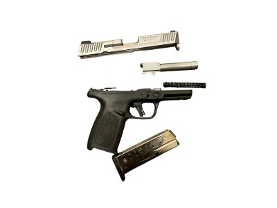 SMITH & WESSON SD40 2.0 .40 S&W - Image 6 of 9