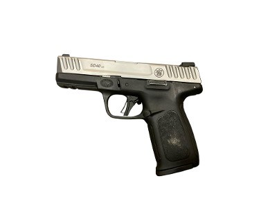 SMITH & WESSON SD40 2.0 .40 S&W - Image 2 of 9