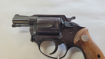 CHARTER ARMS UNDERCOVER .38 SPL - Image 10 of 18