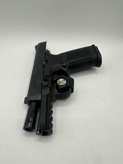 FN FNS-40 .40 S&W - Image 8 of 10