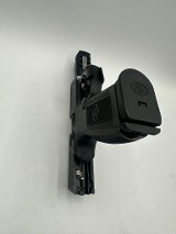 FN FNS-40 .40 S&W - Image 7 of 10