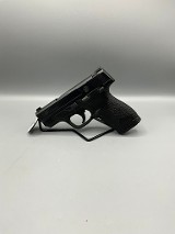 SMITH & WESSON m&p 40 shield.40 S&W - Image 1 of 8