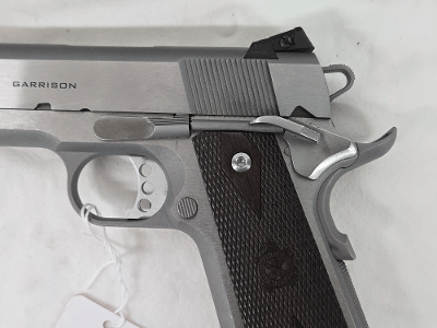 SPRINGFIELD ARMORY Garrison 1911 Stainless w/Original Box, Magazine, Soft Case .45 ACP - Image 5 of 12