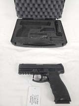 HECKLER & KOCH VP9 w/2 Mags, Hard Case, Manuals, Speedloader, Backstraps 9MM LUGER (9x19 PARA) - Image 1 of 11