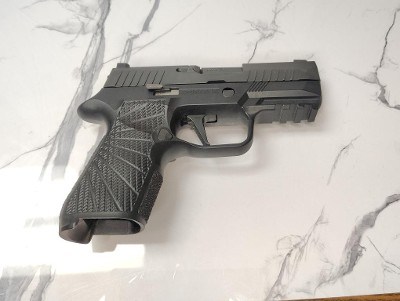 SIG SAUER P320 X-CARRY 9MM LUGER (9x19 PARA) - Image 7 of 9