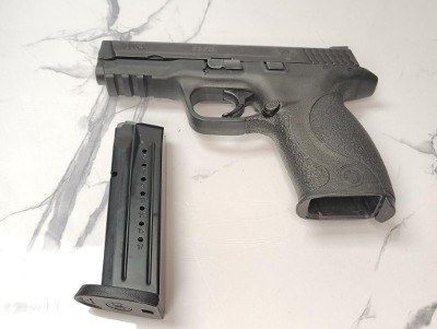SMITH & WESSON M&P 9 9MM LUGER (9x19 PARA) - Image 1 of 10