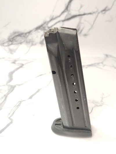 SMITH & WESSON M&P 9 9MM LUGER (9x19 PARA) - Image 9 of 10