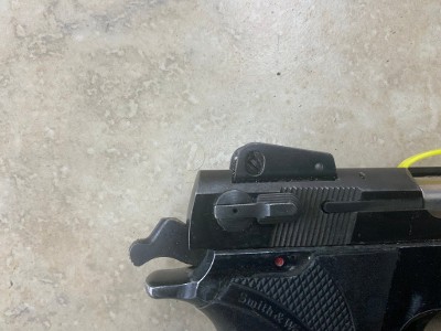 SMITH & WESSON MODEL 5904 9MM LUGER (9x19 PARA) - Image 6 of 9