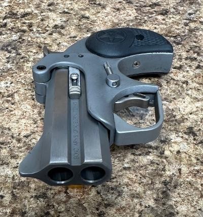 BOND ARMS ROUGH N ROWDY .45 LC/.410 GA - Image 6 of 6