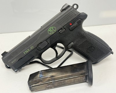 FN FNX-40 .40 S&W - Image 2 of 12