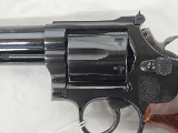 SMITH & WESSON 586 Blued w/2 Sets of Grips, Manuals, 2 Holsters, Soft Case .357 MAG - Image 10 of 24