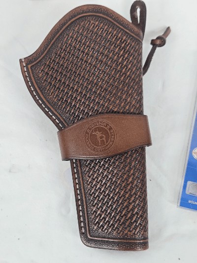 SMITH & WESSON 586 Blued w/2 Sets of Grips, Manuals, 2 Holsters, Soft Case .357 MAG - Image 5 of 24