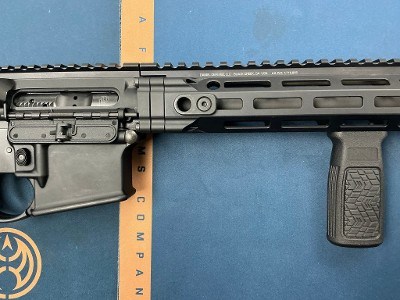 DANIEL DEFENSE DDM4V7 5.56X45MM NATO - Image 8 of 25