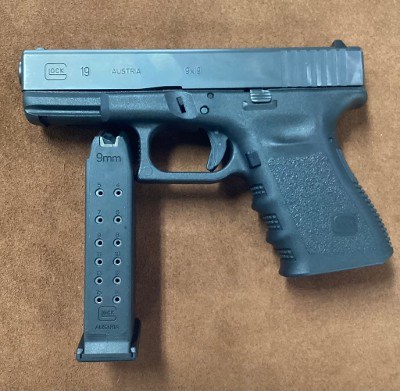 GLOCK G19 GEN 3 9MM LUGER (9X19 PARA) - Image 1 of 8