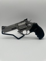 TAURUS TRACKER .44 MAGNUM - Image 1 of 10