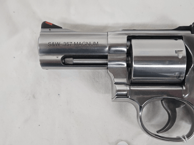 SMITH & WESSON 686-6 Stainless w/G10 Grips .357 MAG - Image 6 of 11