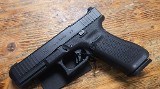 GLOCK G17 GEN 5 MOS FS 9MM LUGER (9X19 PARA) - Image 1 of 2