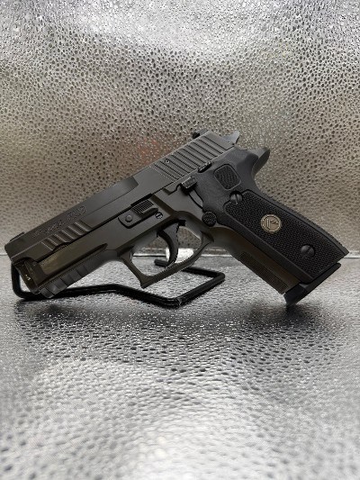 SIG SAUER P229 LEGION 9MM LUGER (9X19 PARA) - Image 5 of 8