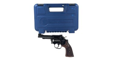 SMITH & WESSON 48 Classic .22 WMR - Image 1 of 22