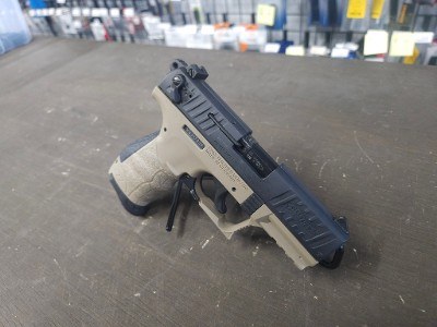 WALTHER P22-CA .22 LR - Image 1 of 2