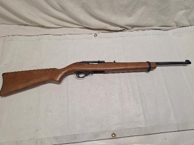 RUGER 10/22 .22 LR - Image 1 of 9